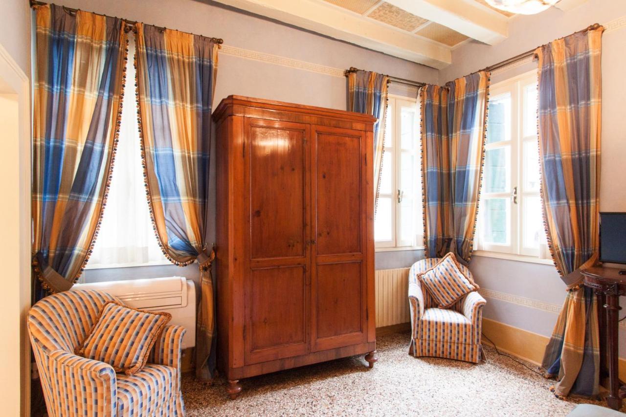 Explore Venice From A Sophisticated Hideaway In San Polo Exterior photo